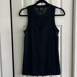 Athleta Women Solid Black Mesh Seamless Perforated Oxygen Tank Top